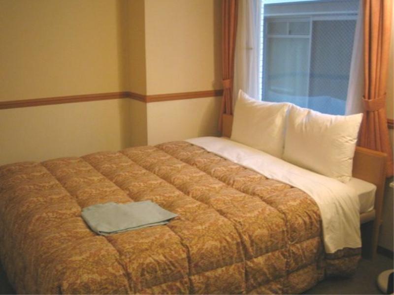 Toyoko Inn Shin-Osaka Chuo-Guchi Shinkan Экстерьер фото